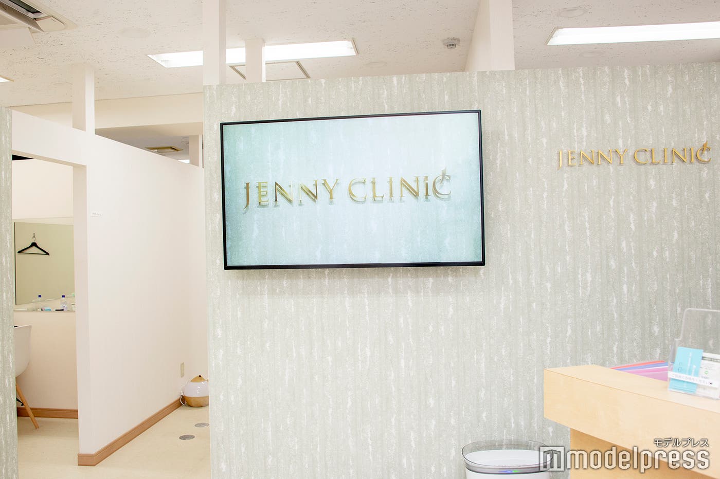 新しくてキレイな医院内(C)モデルプレス