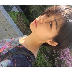 ガールズラブ ドラマで注目度急上昇 モデル佐久間由衣の魅力とは モデルプレス