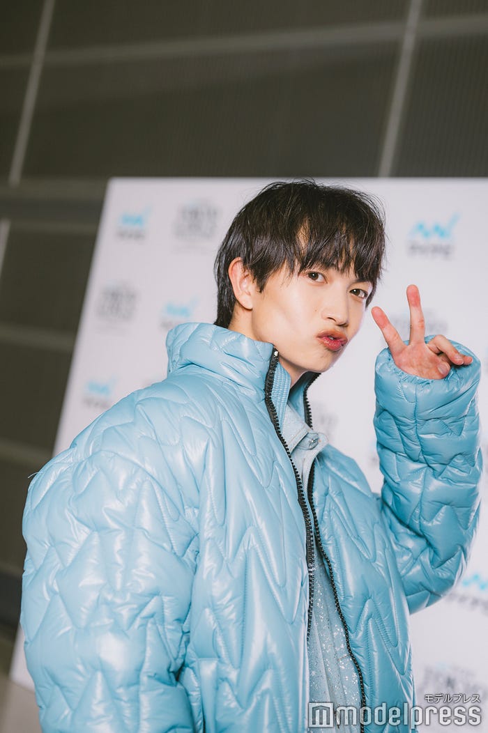 綱啓永(C)モデルプレス