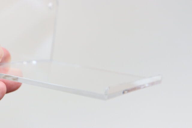 セリアのアクリル壁面ラック　スクエア10cm　L字型