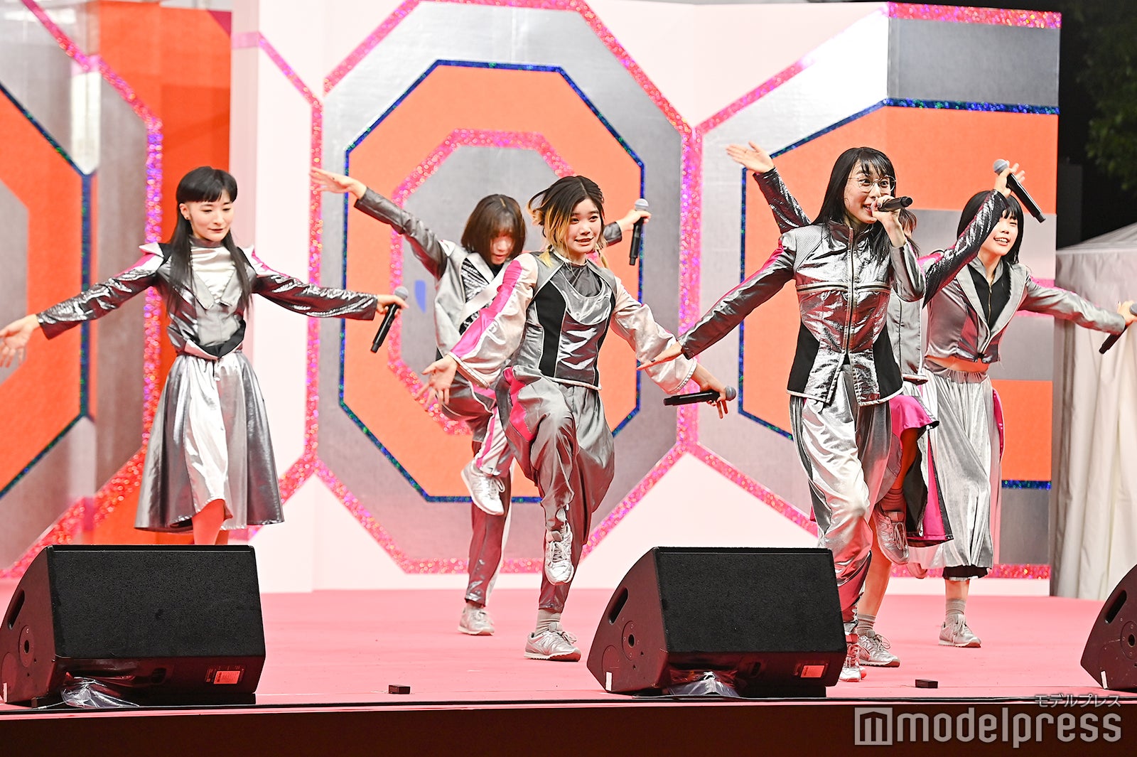 BiSH（C）モデルプレス