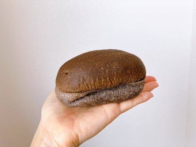 チョコクリームは甘さもあり絶品♡