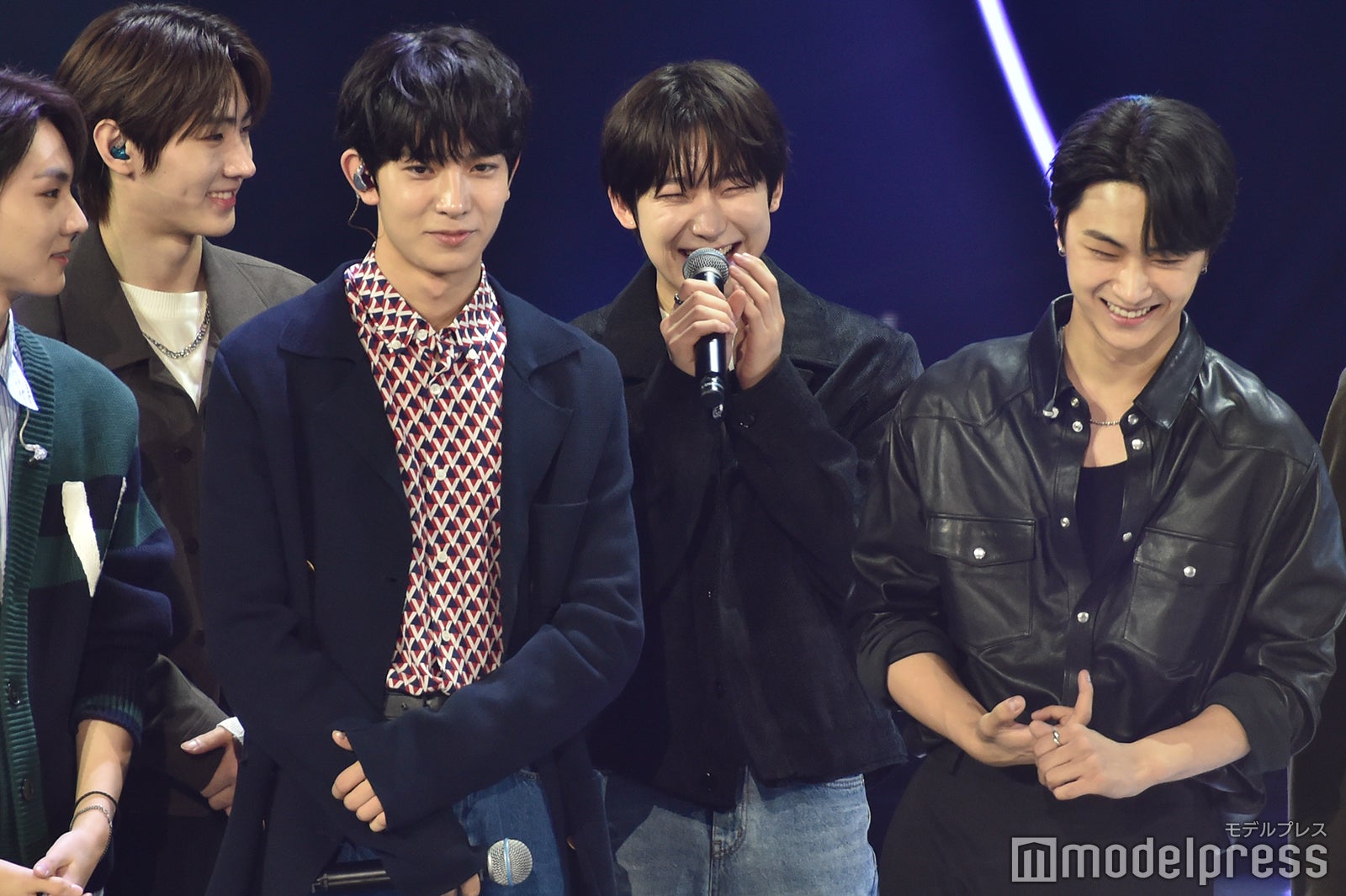 JUNGWON、SUNGHOON、HEESEUNG、SUNOO、JAY （C）モデルプレス