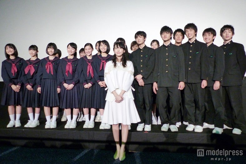 新垣結衣＆合唱部キャスト