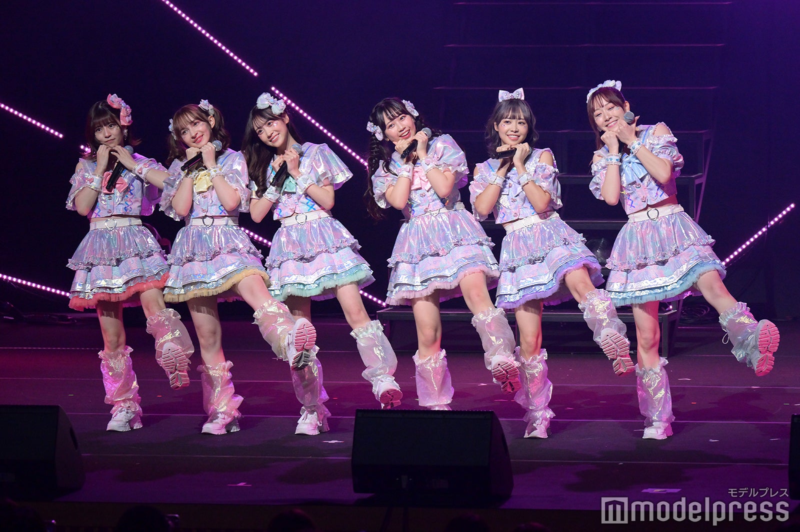 FRUITS ZIPPER （C）モデルプレス