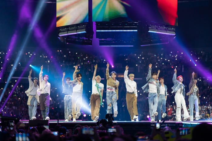 INI「KCON LA 2023」SHOW DAY2(C)CJ ENM Co., Ltd, All Rights Reserved