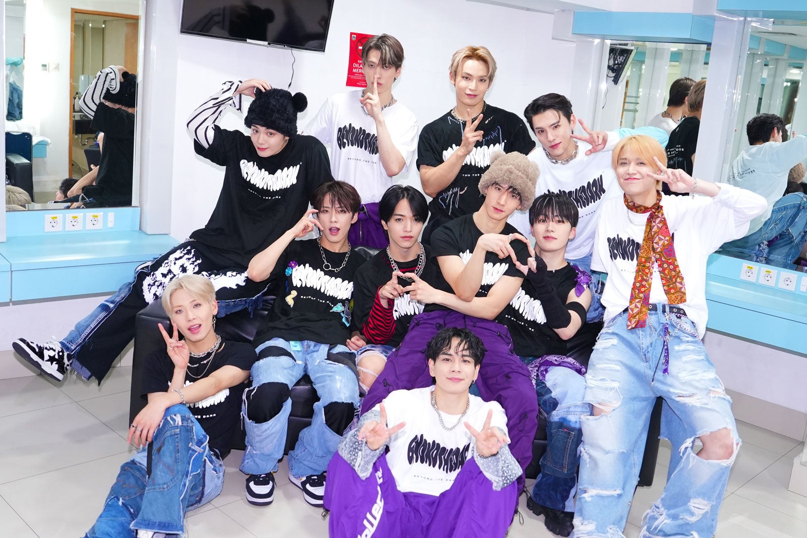 JO1（C）LAPONE Entertainment