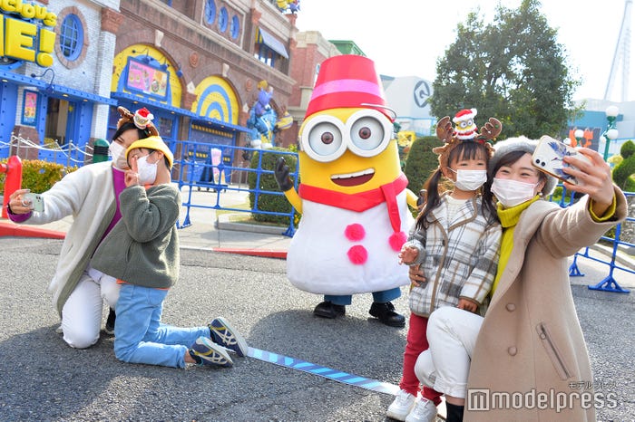 「ミニオン・ハチャメチャ・グリーティング」の様子(C)モデルプレス