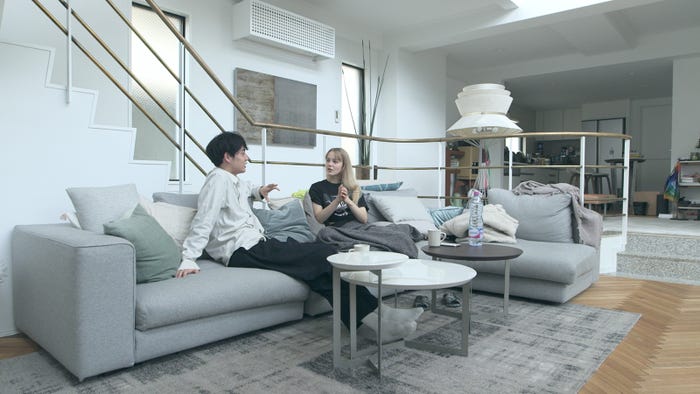 志遠、ビビ「TERRACE HOUSE TOKYO 2019-2020」42nd WEEK(C)フジテレビ/イースト・エンタテインメント