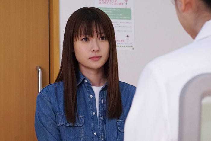 深田恭子/「隣の家族は青く見える」第5話より(C)フジテレビ