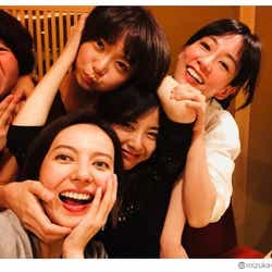 モデルプレス - 吉高由里子・水川あさみ・ベッキーら豪華集結 森矢カンナバースデーを祝福