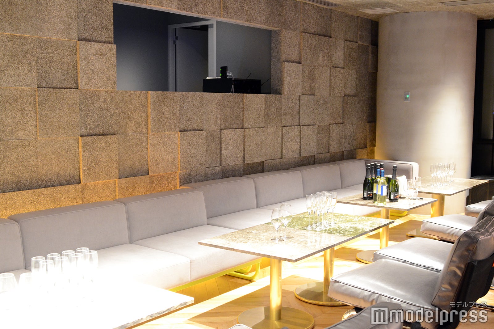 「LOBBY」（C）モデルプレス