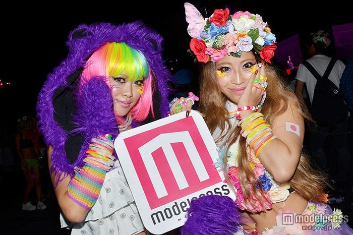 誰より目立てる“キャンディーレイバー”スタイルも人気