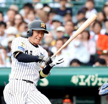 阪神激震 近本が骨折、左手首死球受け病院直行 今季11死球に藤川監督「相対的に見てちょっと多い」