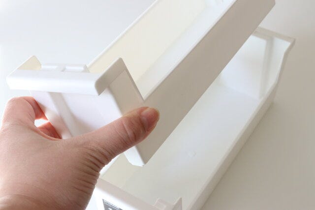 積み重ね缶詰ストッカー