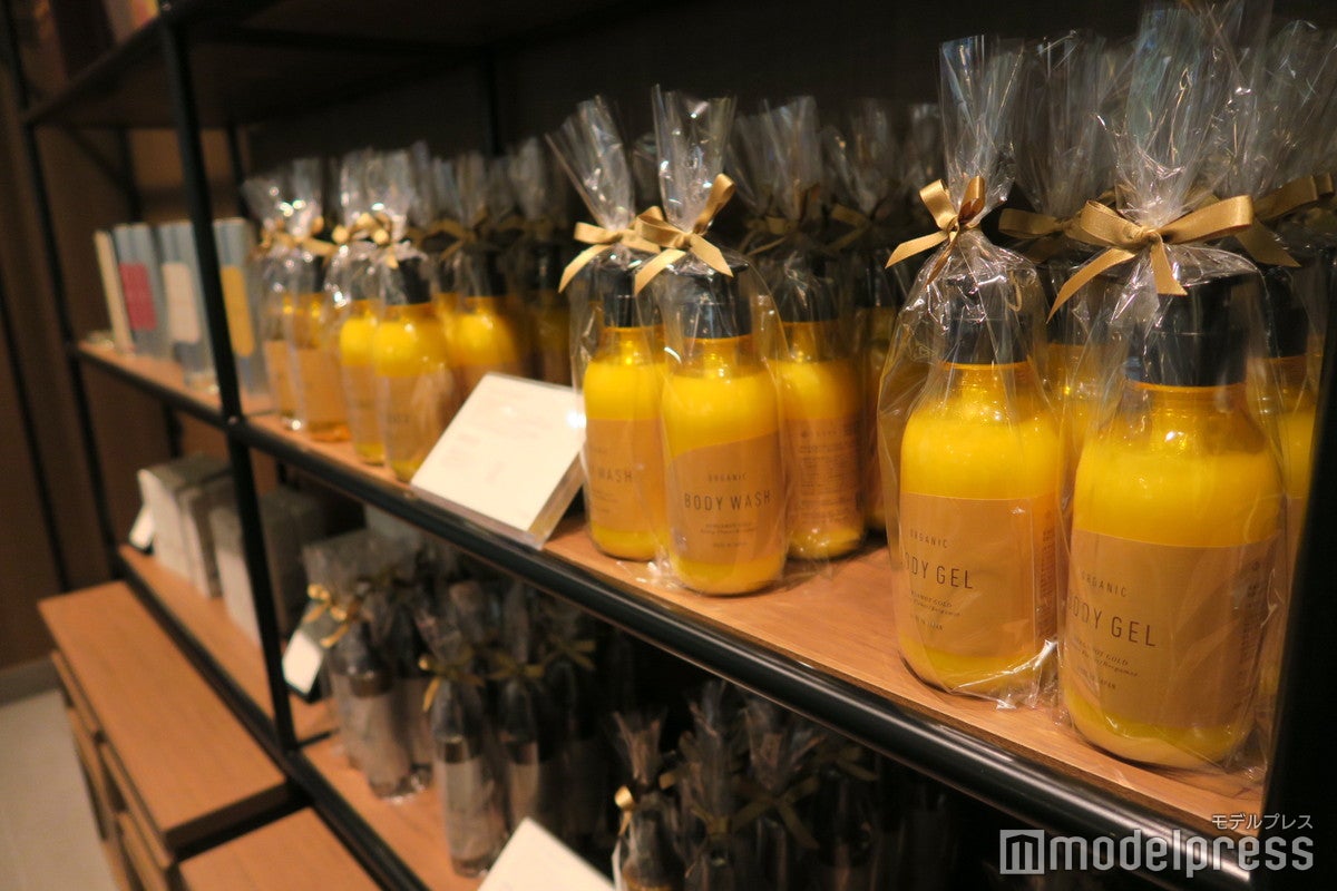 スーベニールで旅の思い出を揃えてみて（C）モデルプレス