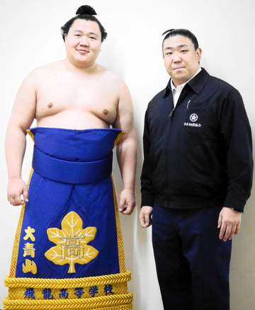 引退した若隆元が若者頭の仕事デビュー「勉強して頑張りたい」弟の若隆景、若元春に「これからも頑張ってほしい」【大相撲】
