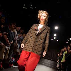 (「ラフォーレファッションウィーク'11」より)