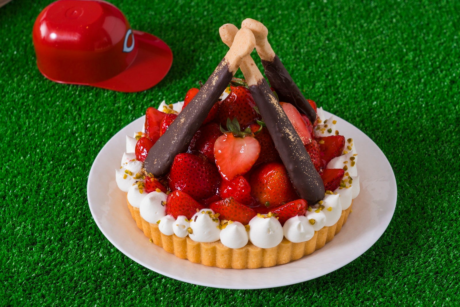 ヒルトン広島 広島東洋カープ キャップ 苺 ストロベリー　レア　2024限定 ⭐︎限定⭐︎ ヒルトン広島 広島東洋カープ キャップ 帽子 苺