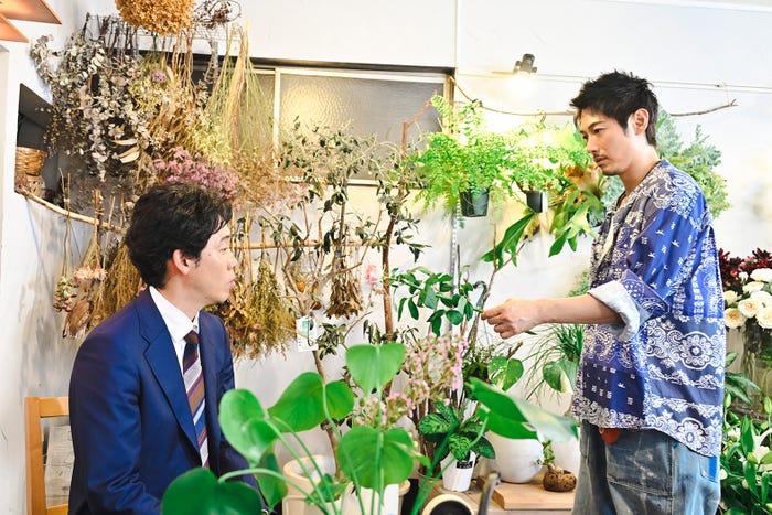 大泉洋、ディーン・フジオカ「ちょっとだけエスパー」第3話(C)テレビ朝日