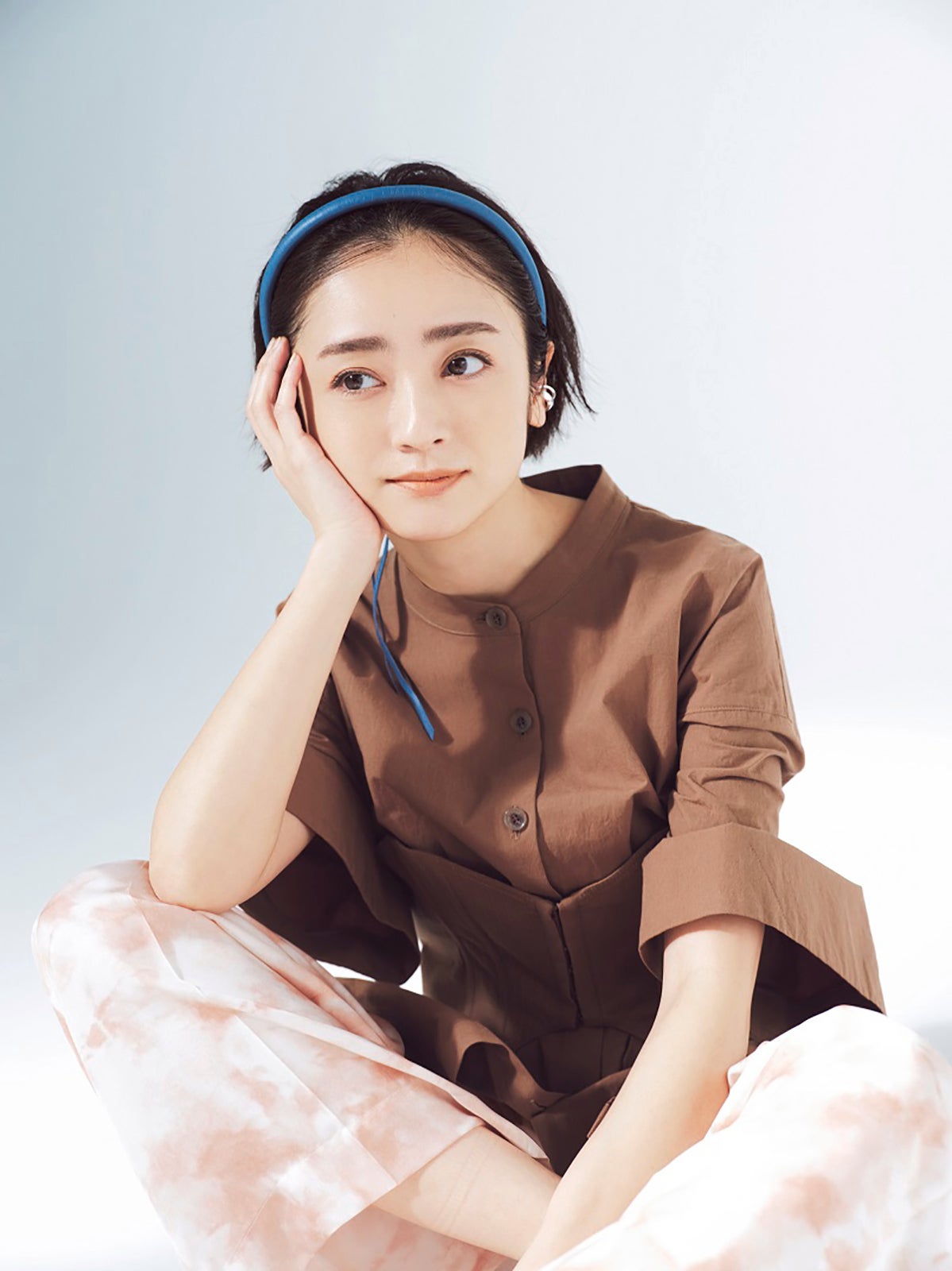 安達祐実“奇跡の40歳”への本音語る 「LEE」表紙初登場