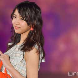 モデルプレス - 欅坂46小林由依の可憐な微笑みにキュン 上品コーデでランウェイ<GirlsAward 2017 S/S>