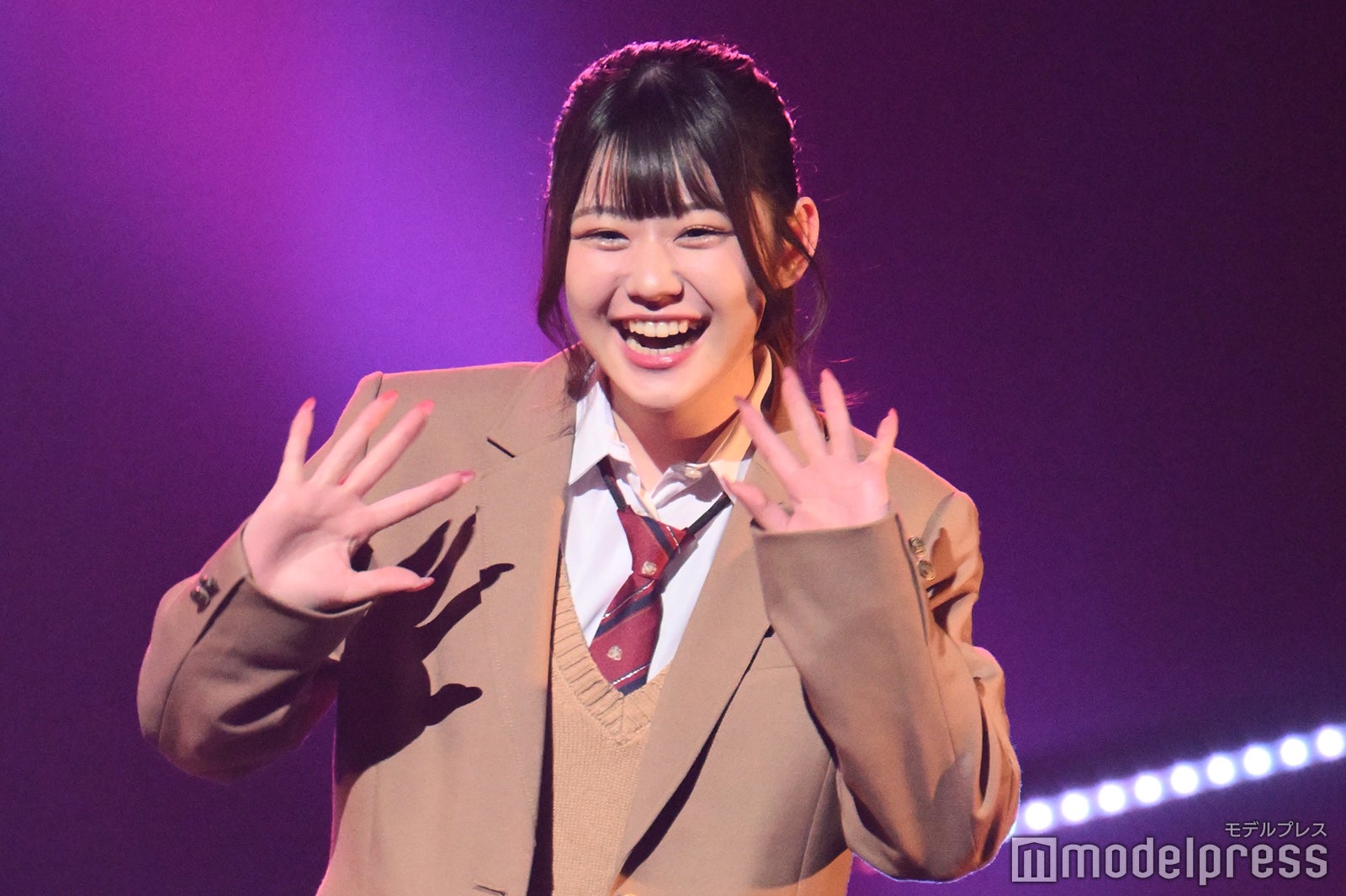 （C）モデルプレス