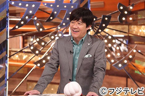 MCを務める、内村光良「痛快TV スカッとジャパン」(C)フジテレビ