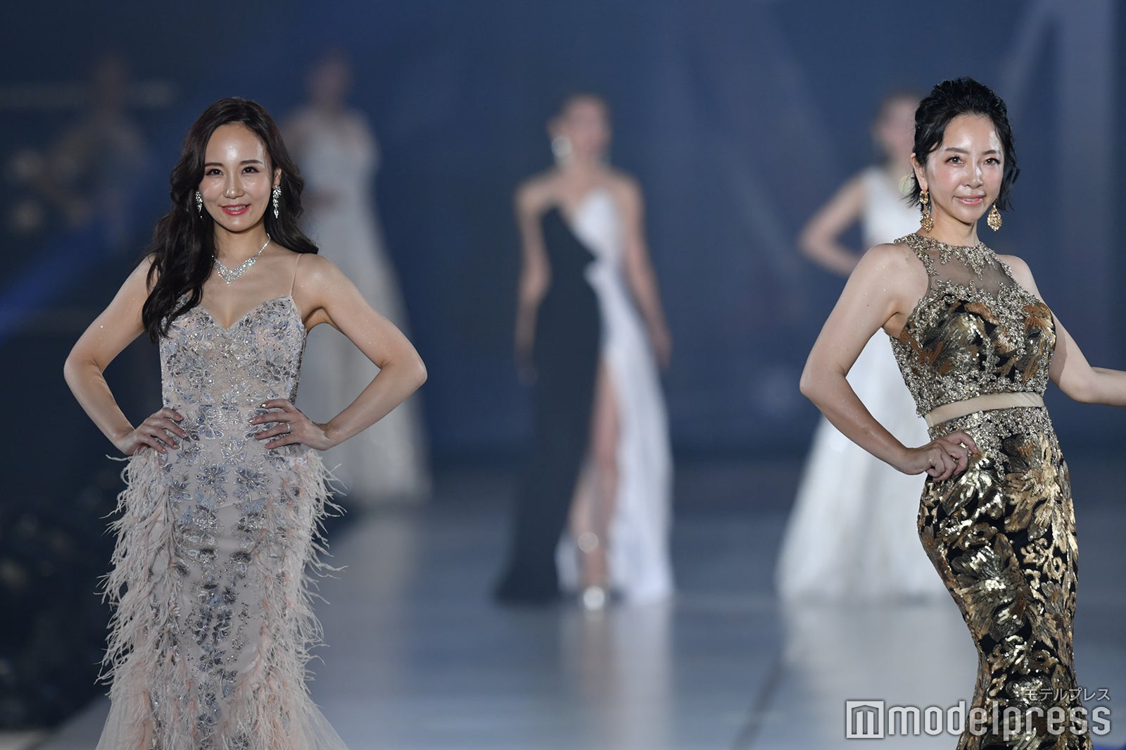 （C）モデルプレス