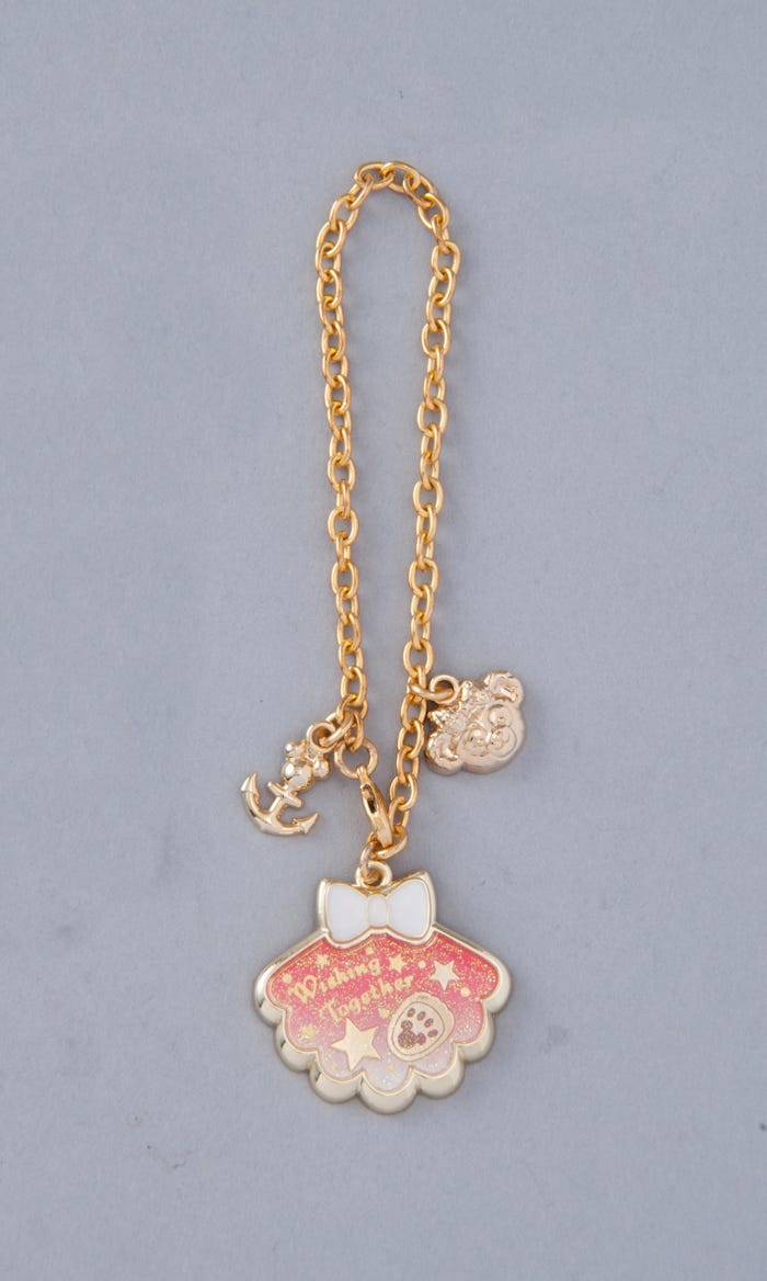 ウィッシングチャーム1600円(C)Disney