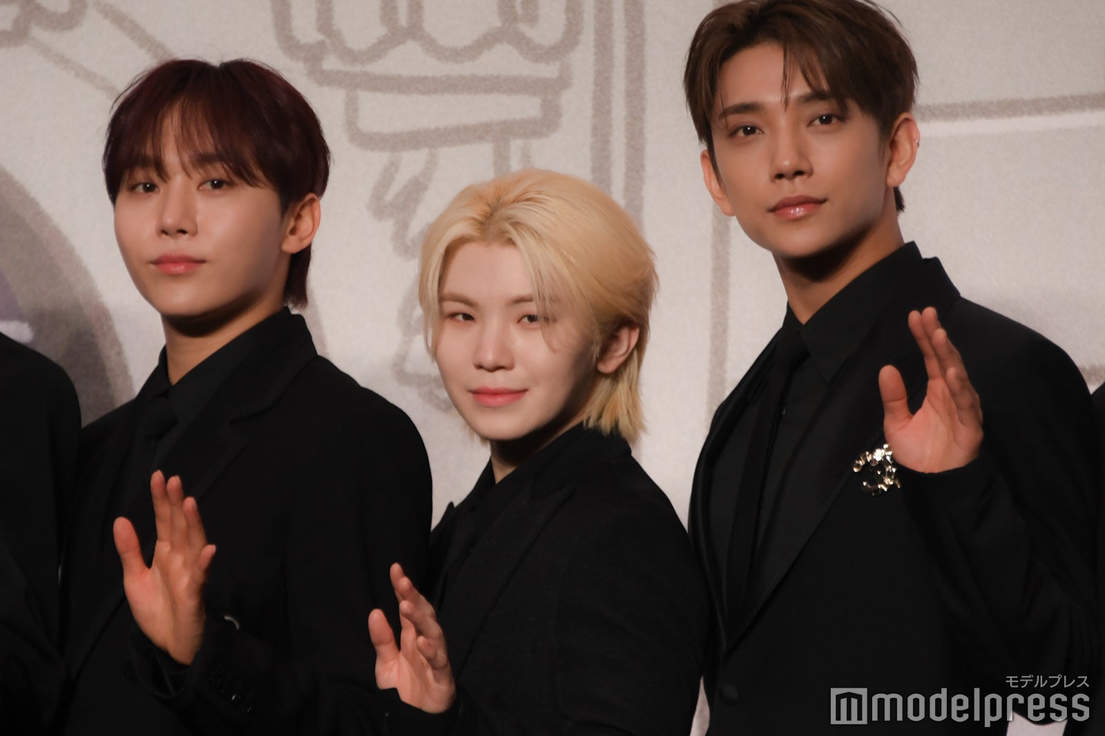 SEUNGKWAN（スングァン）、WOOZI（ウジ）、JOSHUA（ジョシュア）（C）モデルプレス