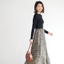 コーデがパッと華やかに♡大人女性向け【柄スカートコーデ】をチェック!