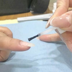 爪が割れた‼︎そんなときに身近にあるものでできるSOS対処方法