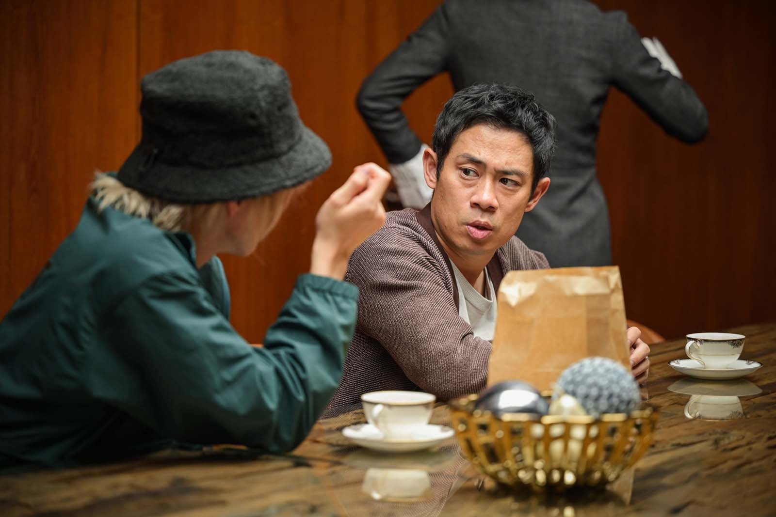 伊藤淳史「離婚しない男―サレ夫と悪嫁の騙し愛―」第7話より（C）テレビ朝日