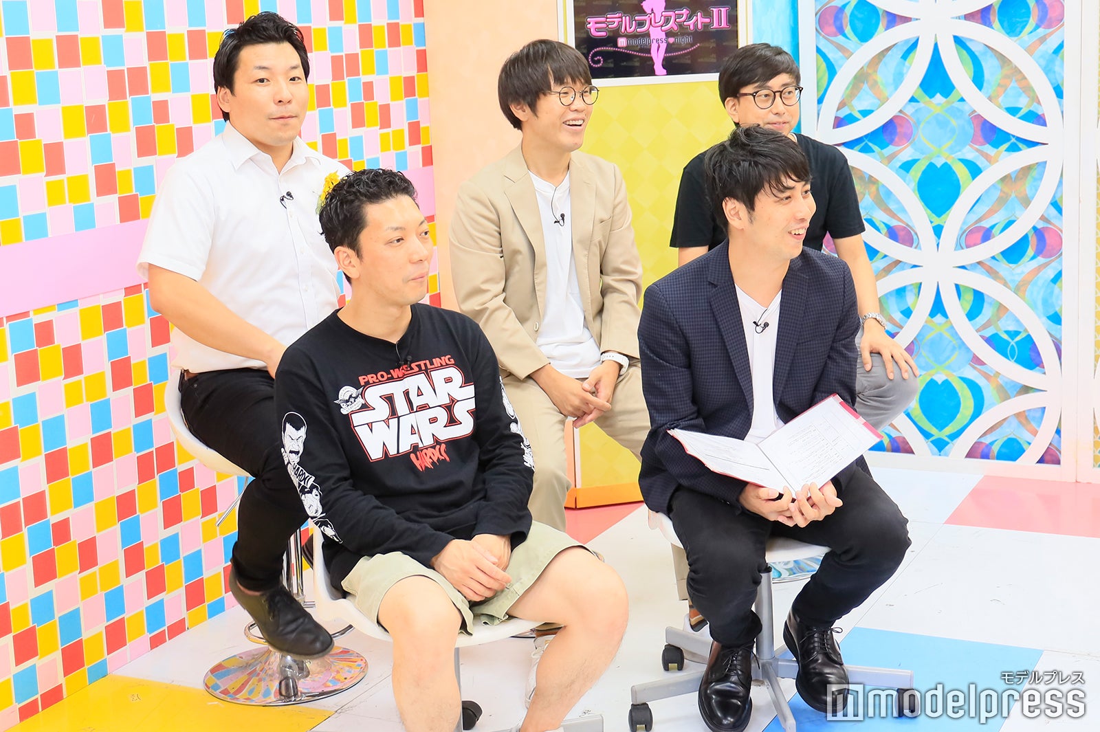 （前列）ニューヨーク（後列左から）インディアンス、おいでやす小田 （C）モデルプレス