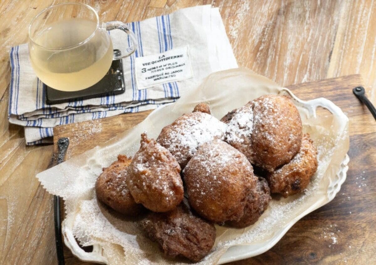 もちもちバナナドーナツ