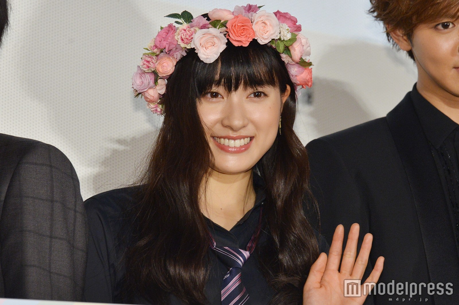 土屋太鳳／映画「兄に愛されすぎて困ってます」初日舞台挨拶より（C）モデルプレス