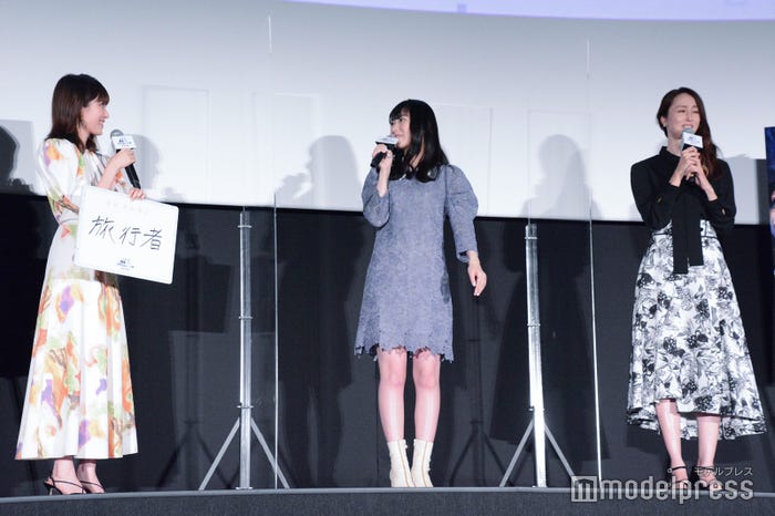 福本莉子、岡咲美保、豊口めぐみ (C)モデルプレス