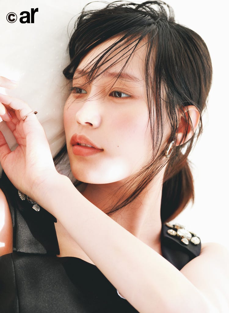 南沙良 セクシーな表情で Ar 初登場 モデルプレス 南沙良 セクシーな表情で Ar 初登場 モデルプレス