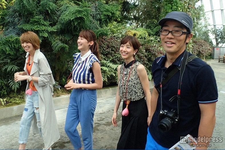 （左から）南明奈、原幹恵、田中みな実、鈴木拓（ドランクドラゴン）／画像提供：TBS