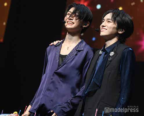 WILD BLUE、山下幸輝&鈴陽向のバースデーサプライズ・ファンネーム発表・未発表曲披露…盛りだくさんなデビューショーケース【The First Light/ライブレポート・セットリスト】