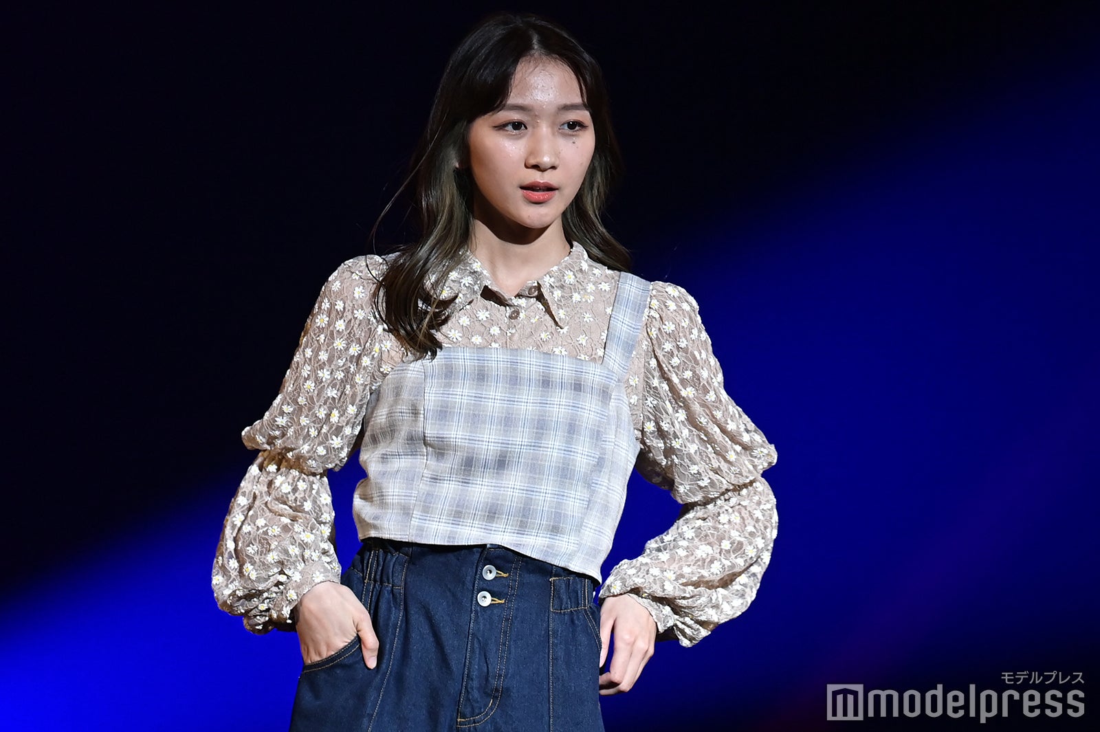 （C）モデルプレス