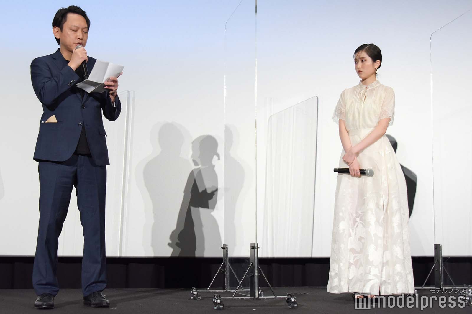 Yuki Saito監督、福本莉子 （C）モデルプレス