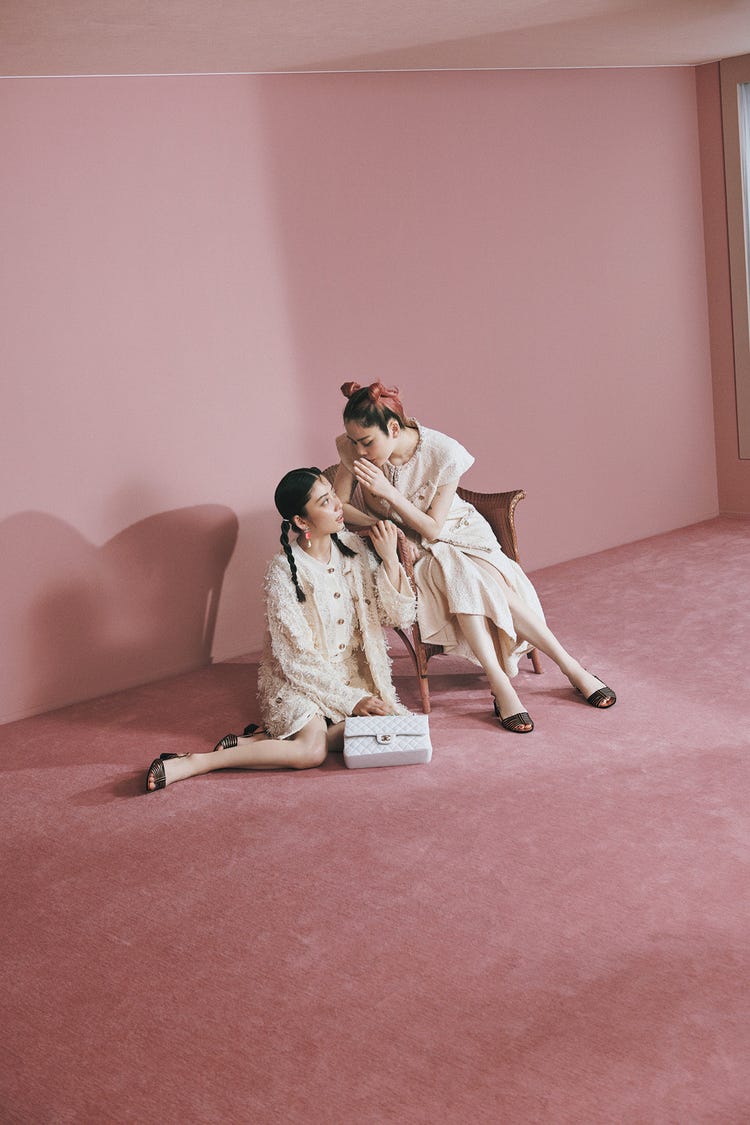 Chara Sumire 母娘で 装苑 4年ぶり登場 シャネル夏コレクション着こなす モデルプレス Chara Sumire 母娘で 装苑 4年ぶり登場 シャネル夏コレクション着こなす モデルプレス