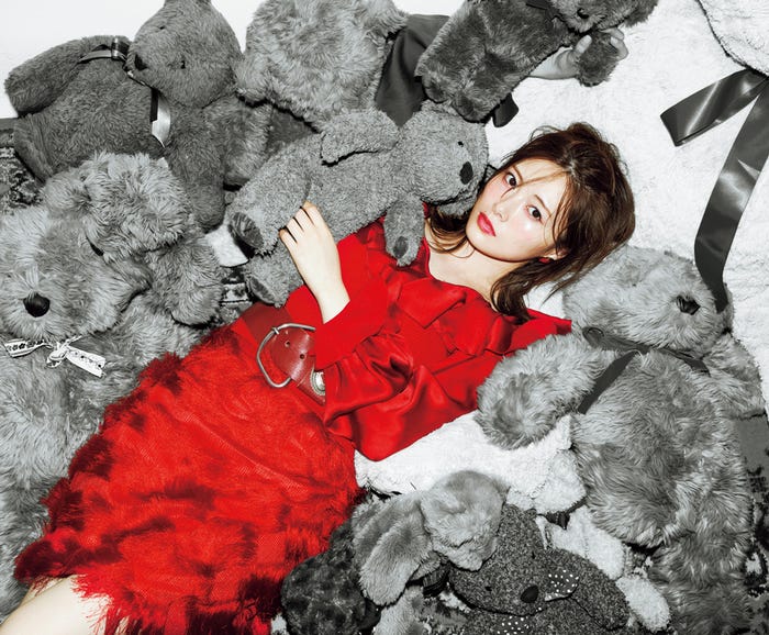 白石麻衣(写真提供:徳間書店)