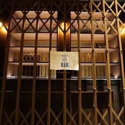 「泊まれる本屋」池袋でもお酒が飲める!新たにバースペースが誕生(C)R-STORE 2017