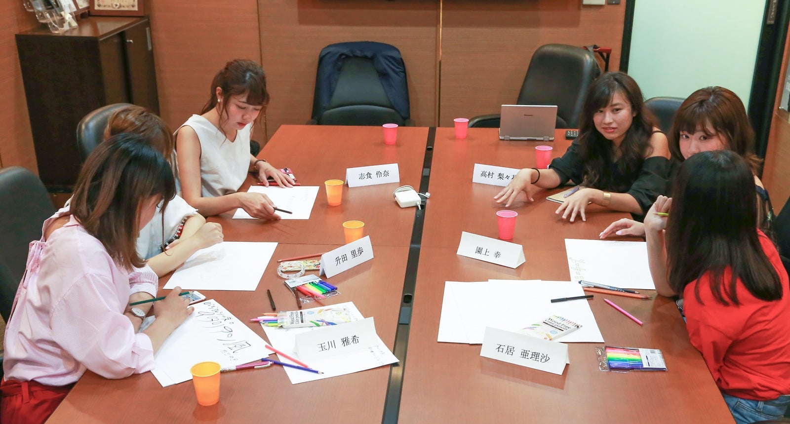 グループワークによる話し合いも