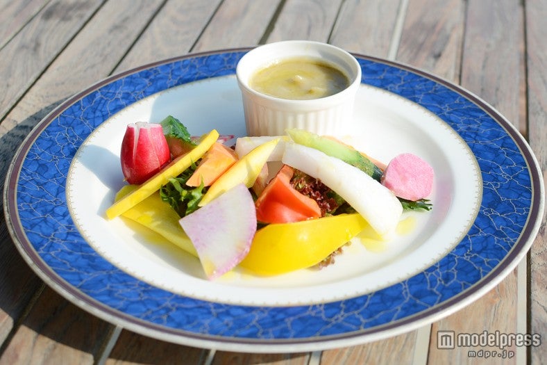 「季節野菜のバーニャカウダ」￥900