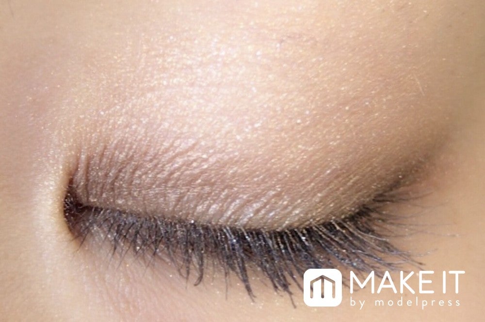 02 ベビーベージュ・スタイル2 (C)メイクイット