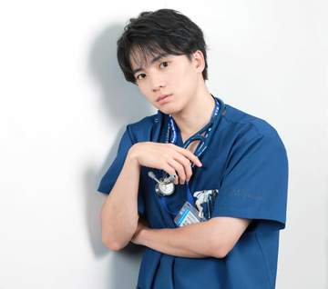 「救命病棟24時」で医師役初挑戦の木戸大聖「芝居のワクワク感が昔以上にあって良い」役者生活を振り返る